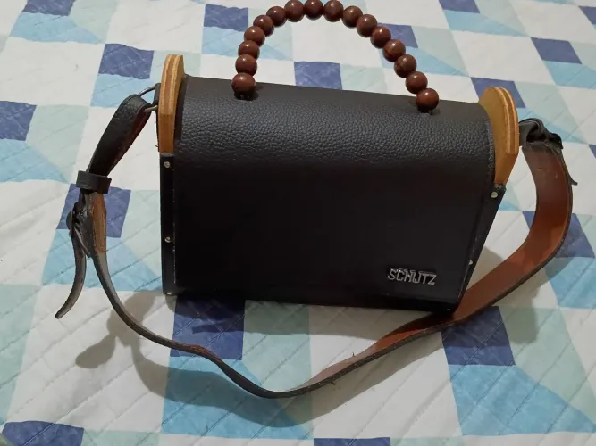 Bolsa Schutz
