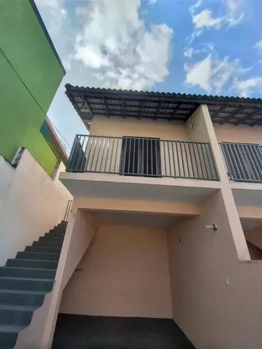 Locação na Vila Formosa: Sobrado com 2 Dormitórios, Varanda Privativa e Ótima Garagem Jac