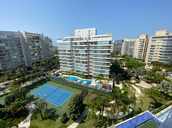 APARTAMENTO RIVIERA MODULO 8: MOBILIADO, FRENTE CLUBE E SERVICO DE PRAIA!