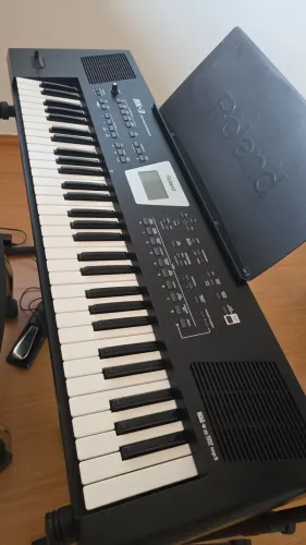 Teclado Arranjador Roland BK3