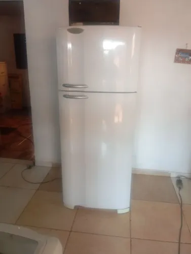 Geladeira Electrolux 460 litros
