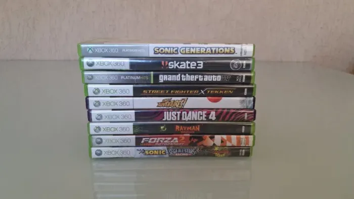 Lote de Jogos Xbox 360 - GTA IV, Skate 3, Sonic, Rayman, Just Dance e Mais
