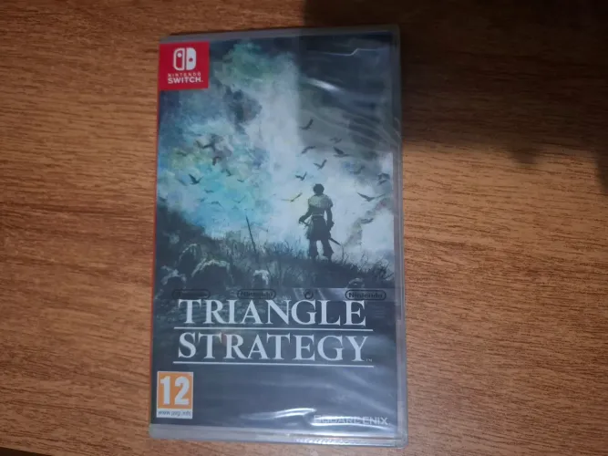 Triangle strategy switch lacrado