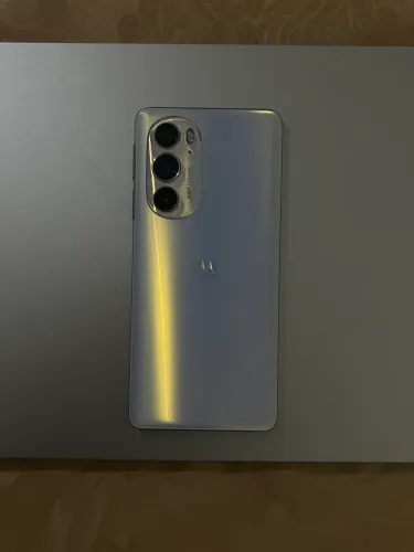 Motorola Edge 30 Pro