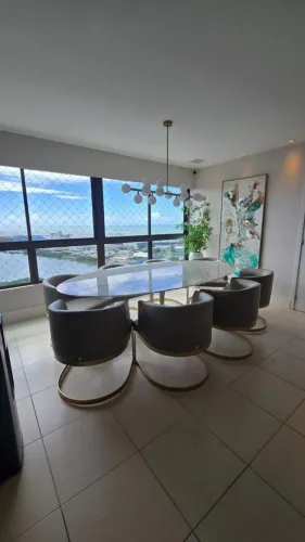 Apartamento à Venda Edifício Jardins da Aurora 4 suítes 3 vagas....