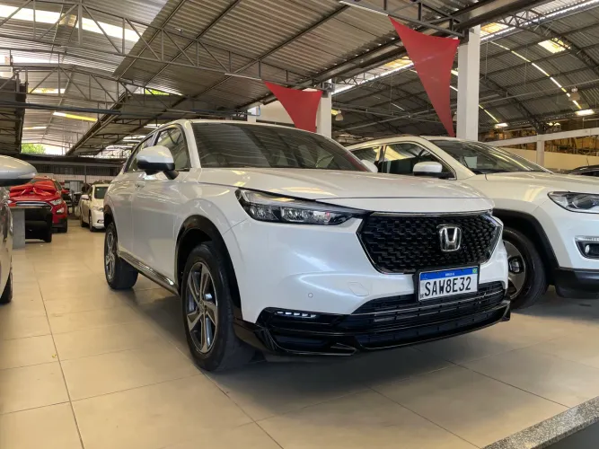 Honda HR-V Touring 1.5 TB 16V 5P Aut. 2025