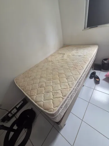 Cama solteirão