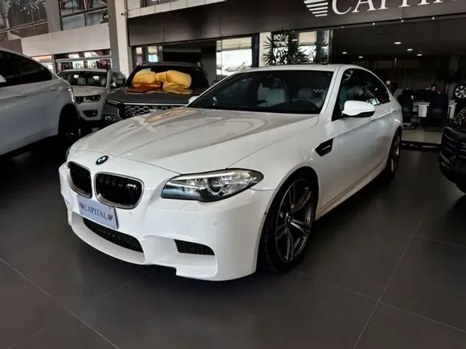 BMW M5 4.4 560cv Bi-turbo Aut. 2014