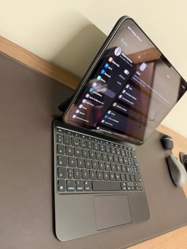 iPad Pro M5 - 11 Polegadas / 256gb - Bateria 100%
