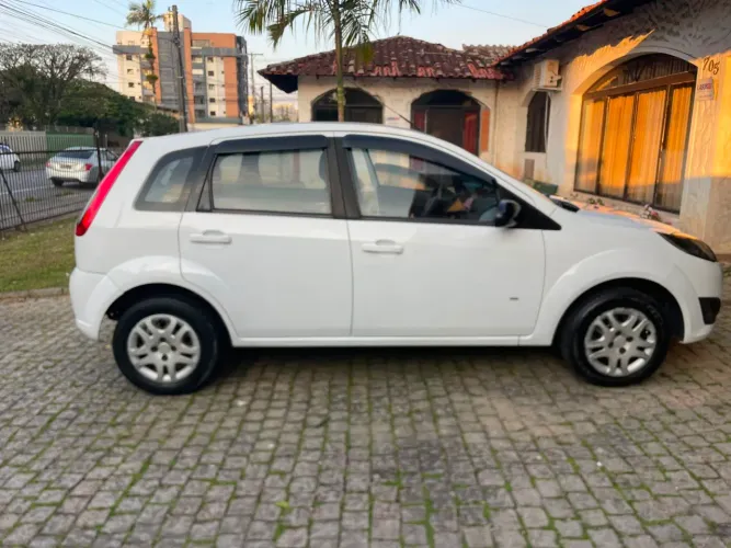 Ford Fiesta S 1.0 8V Flex 5P 2014