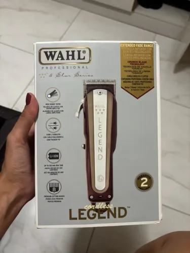 Máquina para cortar cabelo Legend Profissional com motor
