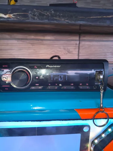Vendo Rádio Pioneer mvh s288 bt