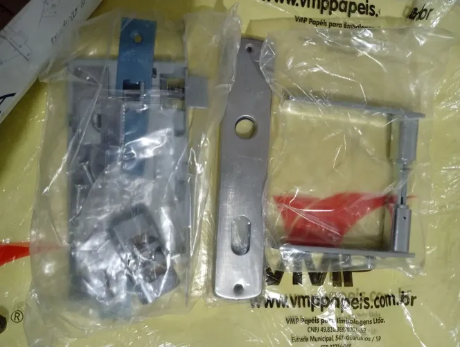 Fechadura pra porta externa 