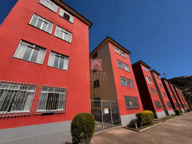 Apartamento para locação no BNH do Alto da Serra, Petrópolis RJ.