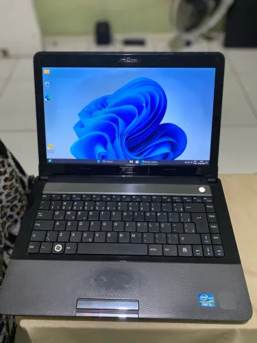 Notebook Login Core i3 Com SSD -SUPER RÁPIDO