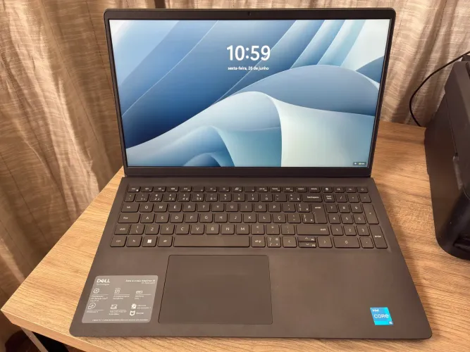 Notebook Dell Inspiron 15 3530