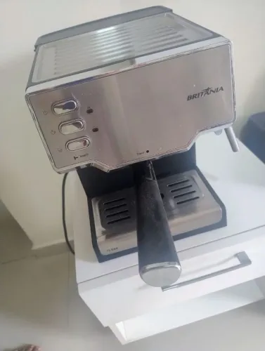 Cafeteira Britânia bcf33 15bar