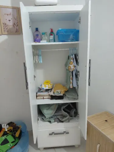 Guarda roupa infantil