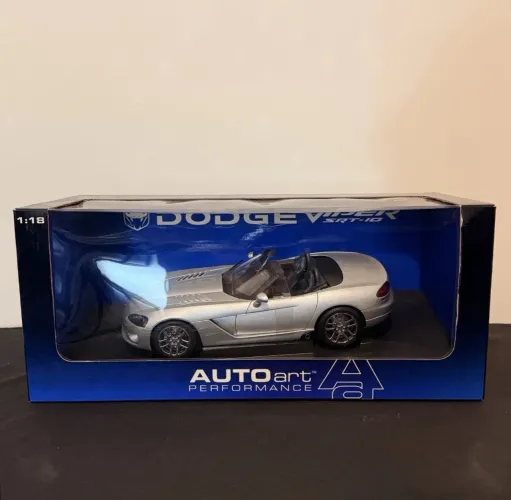 Auto Art 1:18 Dodge Viper Srt 2003 Prototype