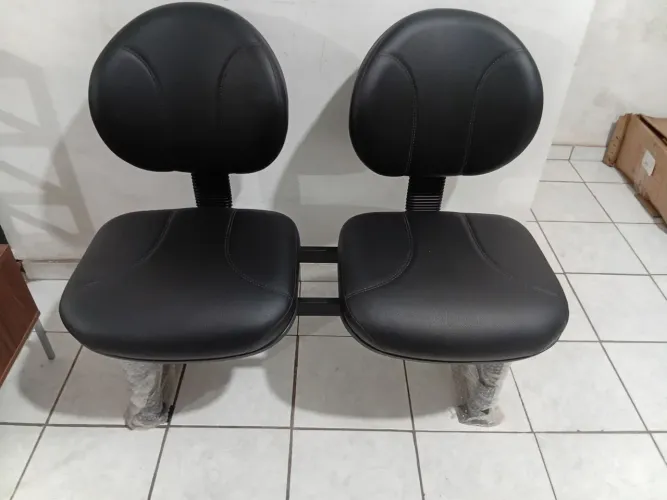 Longarina de 2 lugares em courrissimo 