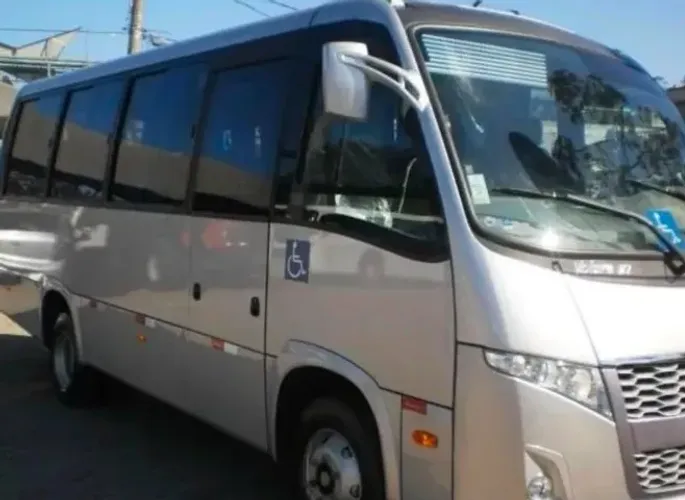 Micro-onibus Volare W7 2014
