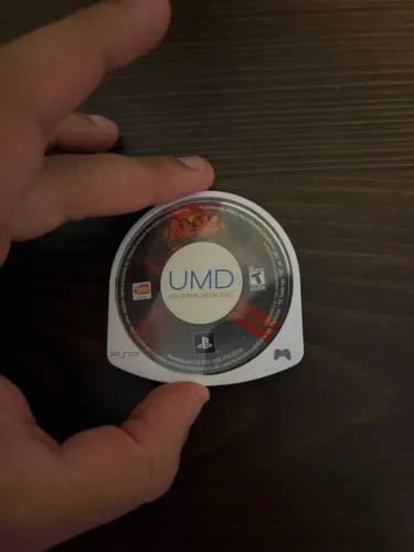 Jogo Tekken 6 para psp USADO(apenas o disco)