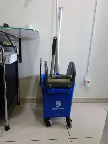 Conjunto Balde Espremedor Doblô 30 Litros Azul