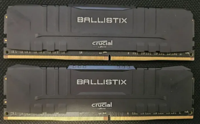 Memoria Ram Crucial 16GB 2x8 DDR4 3000 CL15