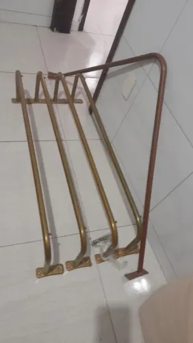 Araras pra loja ou brechó