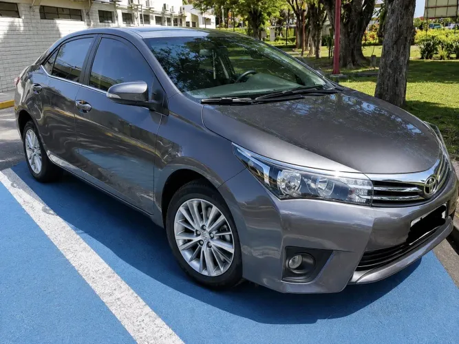 Toyota Corolla Altis 2.0 Flex 16V Aut. 2017