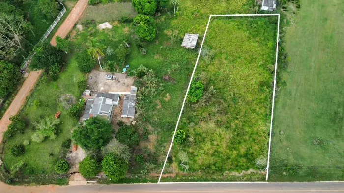 VENDE-SE TERRENO NO ITUCUMÃ