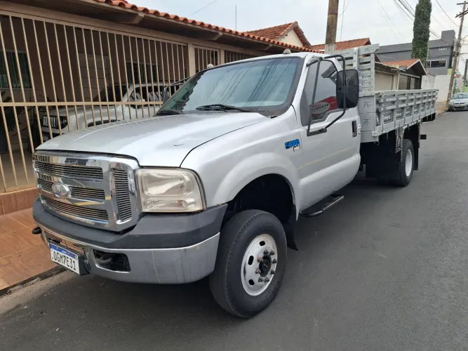 Ford F-4000 2.8 ISF Diesel 4X4 Manual 2011