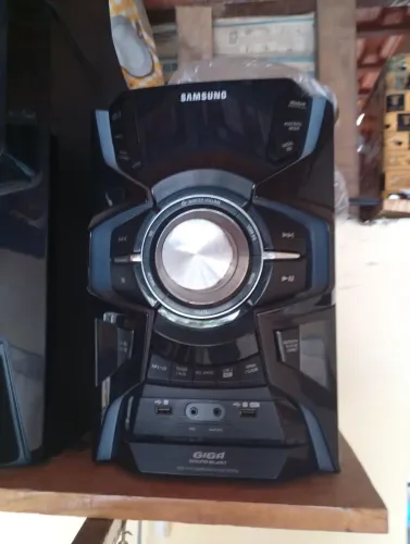 Samsung Mini System MX-HS6500 de 2000W 