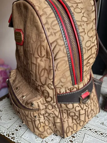 Mochila VICTOR HUGO original em Lona Bege/couro marrom 