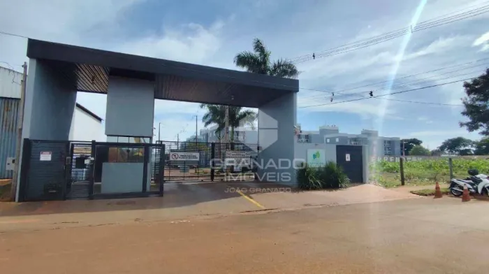 Apartamento com 2 dormitórios para alugar, 52 m² por R$ 1.390,00/mês - Conjunto Floresta -