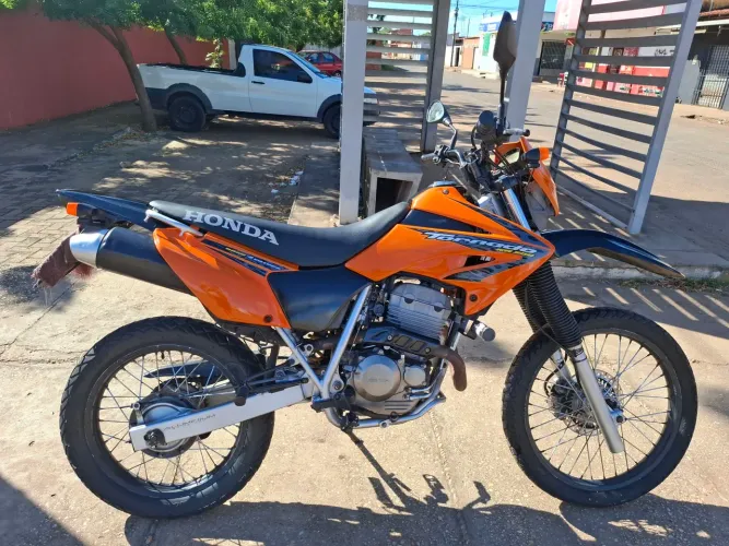 Moto em perfeitas condições 'Extra"