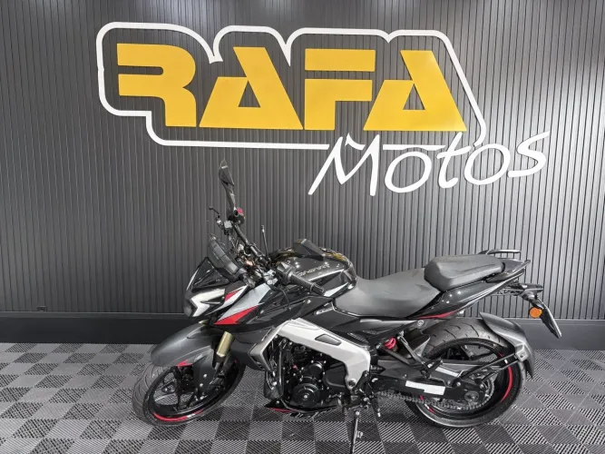 Bajaj Dominar ns400z 2026