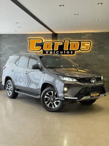Toyota Hilux SW4 Diamond 2.8 TB 4X4 Die. Aut. 2024
