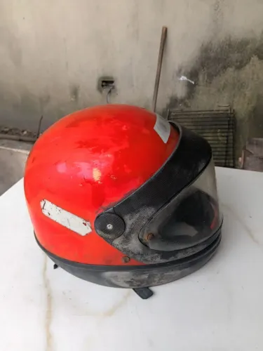 Capacete