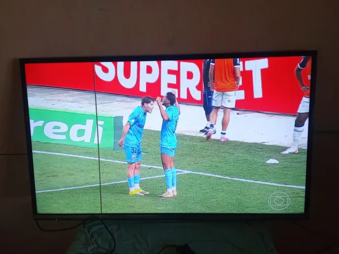 TV Smart Panasonic está com uma lista fininha pegando perfeitamente