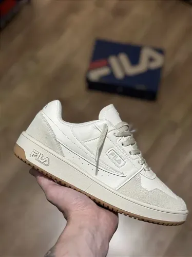Tênis Fila Arcade Low Raw White