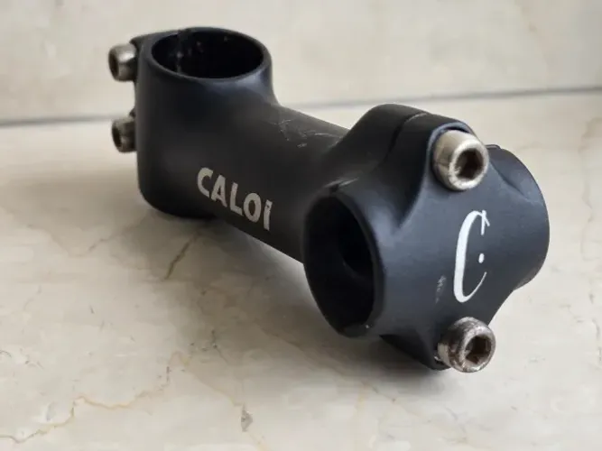 Avanço guidom CALOI 100mm x 31,8mm x 6º (para guidom 25,4mm)