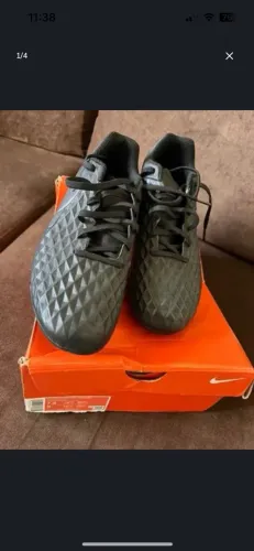 Chuteira Nike Tiempo Nova