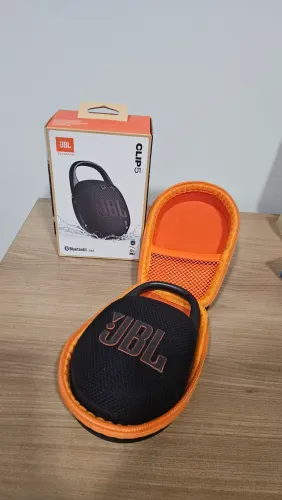 JBL Clip 5