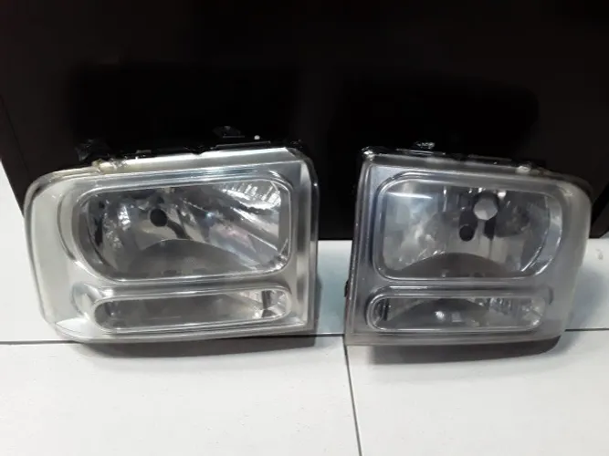 Farol Ford F250 F350 F4000