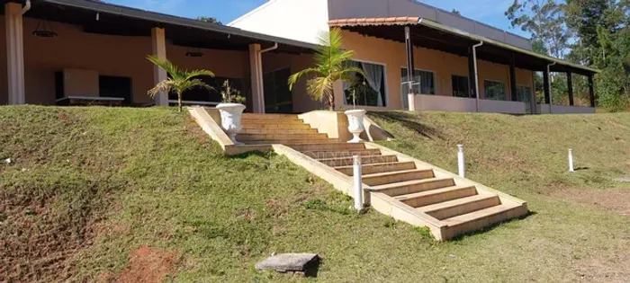 Sítio à venda, 25000 m² por R$ 7.000.000,00 - Chácara Rincão - Cotia/SP