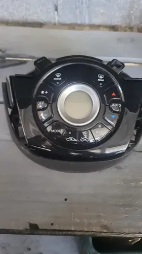 Painel Comando Ar Digital Nissan Versa March 2017 2018 2019
