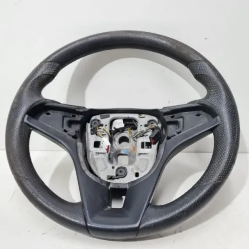 Volante GM Cruze Hatch 2012 a 2016 c/detalhe