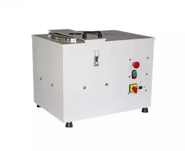 Amassadeira Rápida 7 Kg com Motor de 1CV - (AMR-7) Maná ( muito nova)