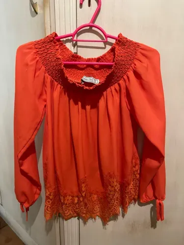 Blusa Laranja ciganinha renda TREND da Abercrombie & Fitch BOHO
